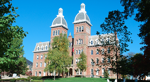 Old Main at Washington & Jefferson College